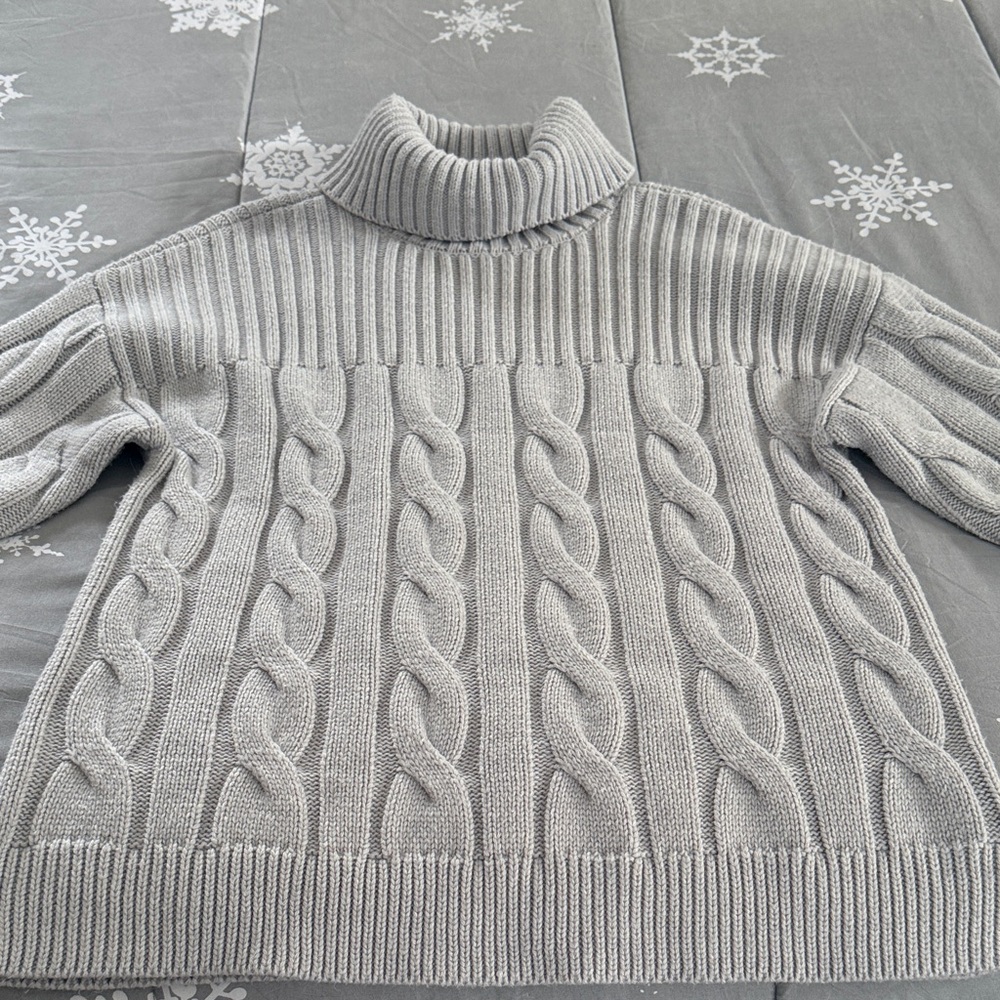 Calvin Klein Light Gray Cable Knit Turtleneck Sweater
